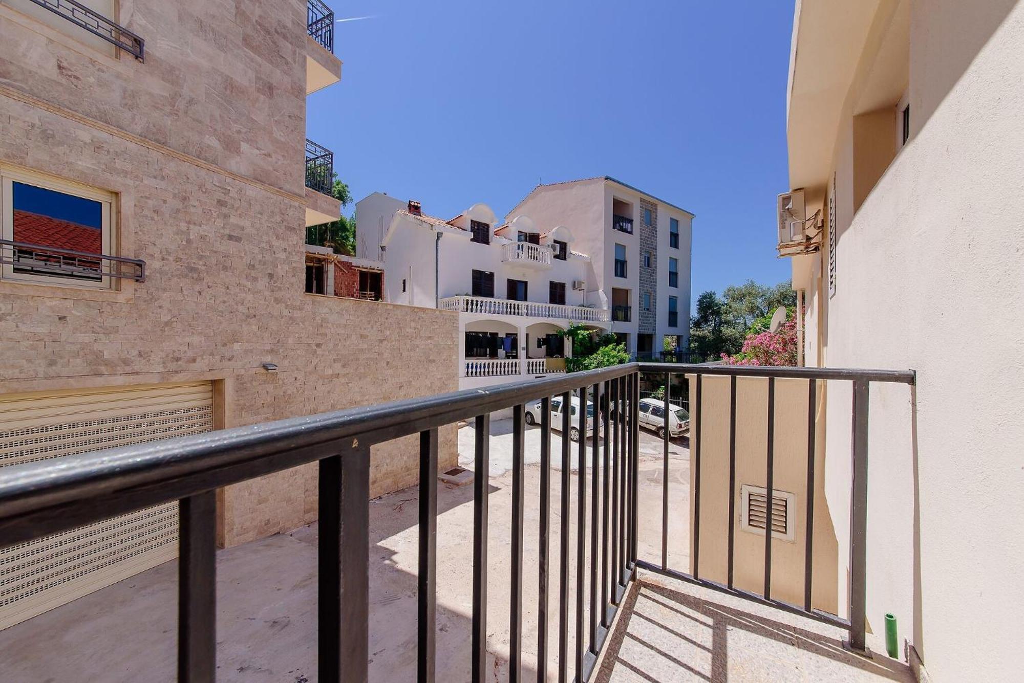 Guest House Przno Bay Sveti Stefan Bilik gambar