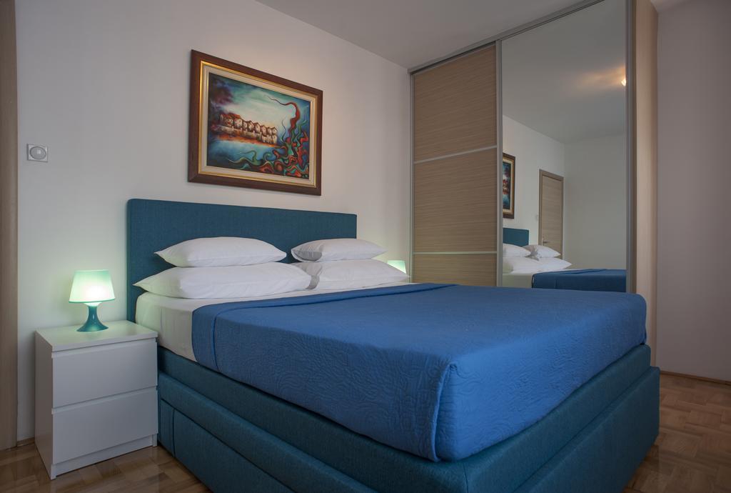 Guest House Przno Bay Sveti Stefan Luaran gambar