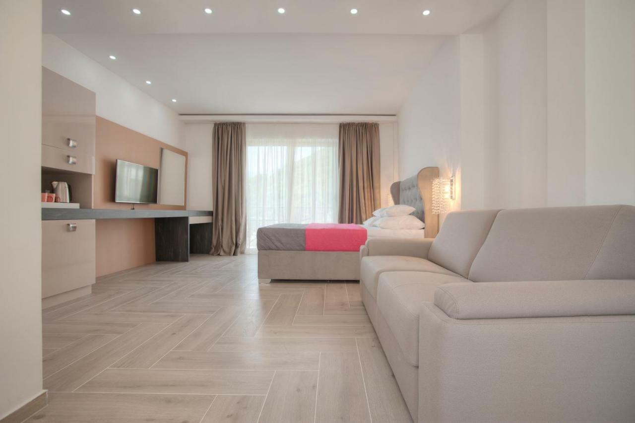Guest House Przno Bay Sveti Stefan Luaran gambar
